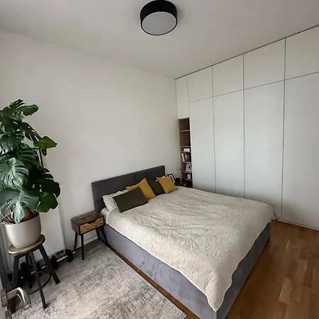 Mytna 50 * Братислава